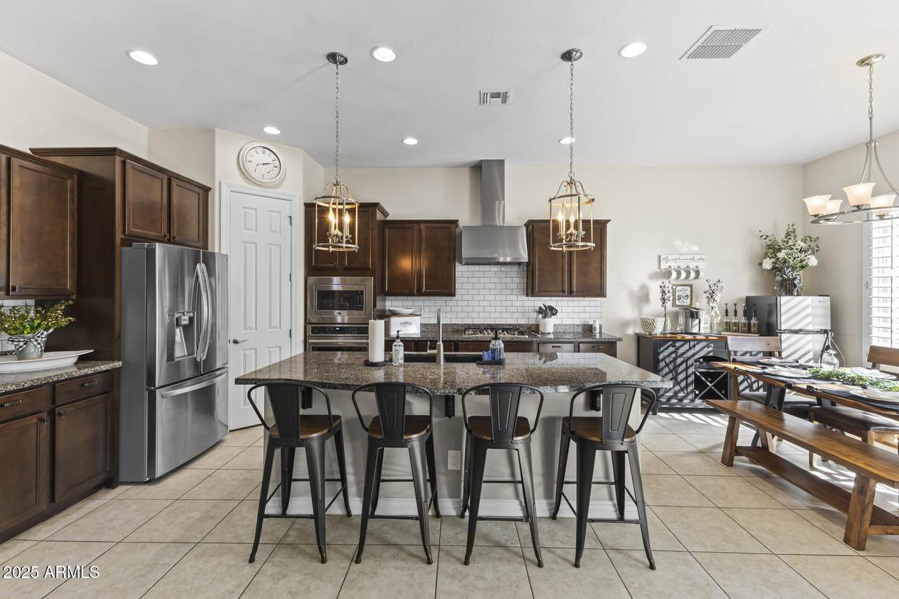 18495 Paradise Lane - Photo 1