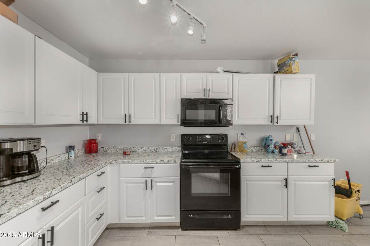 1278 Stirrup Lane - Photo 1