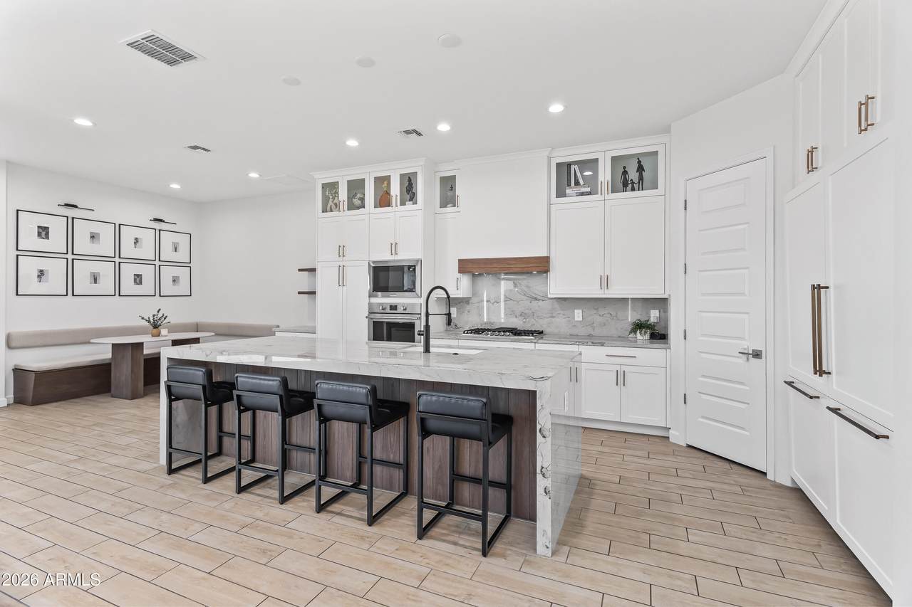 21324 60TH Place - Photo 1