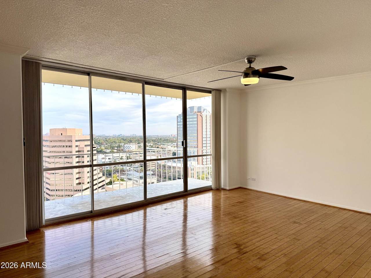 207 Clarendon Avenue - Photo 1