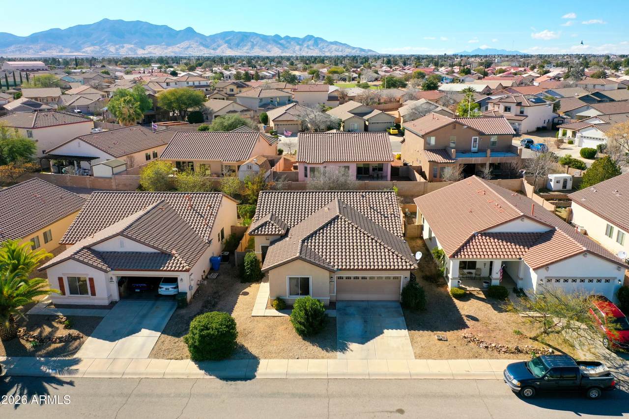 1054 Paso Robles Avenue - Photo 1