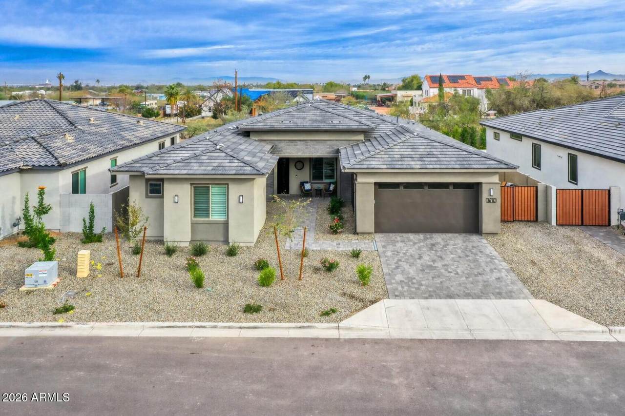 3610 Buist Avenue - Photo 1