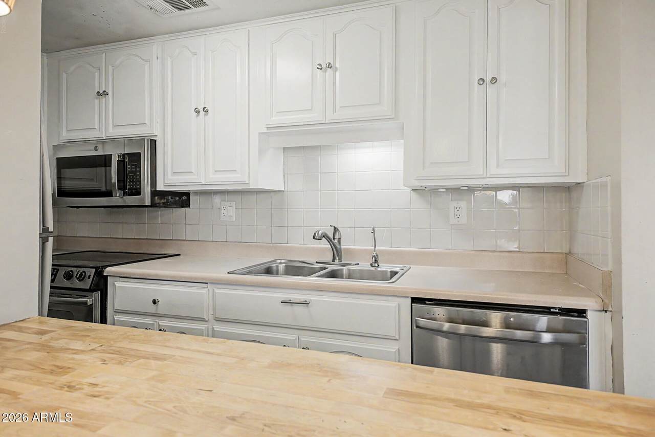 424 Brown Road - Photo 1