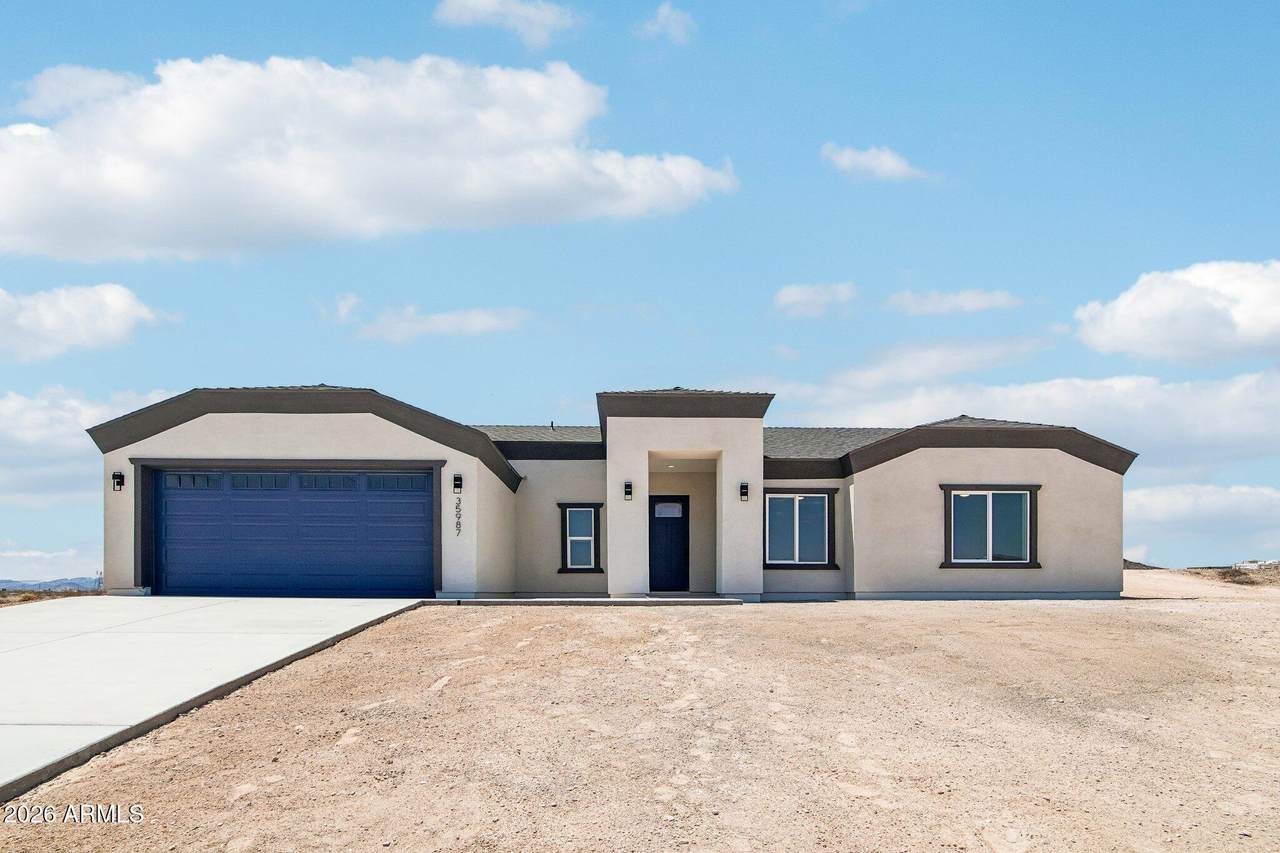 35987 Sunland Avenue - Photo 1