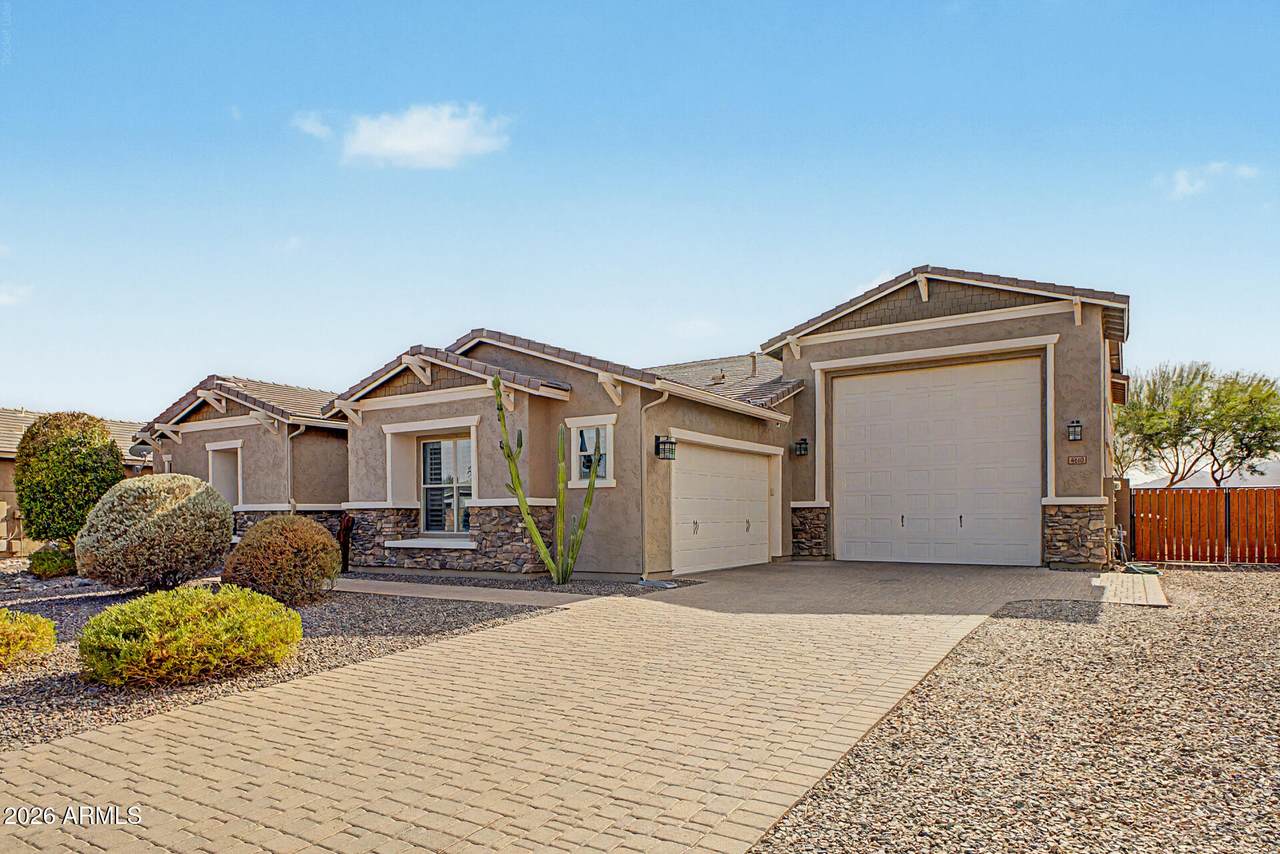 4610 186TH Lane - Photo 1
