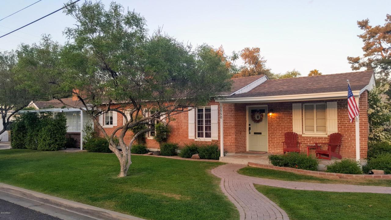 1550 Lewis Avenue - Photo 1