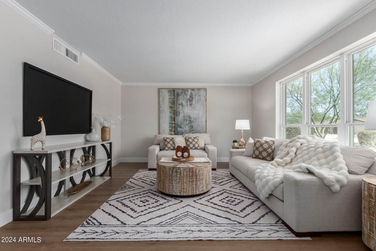 2422 Cochise Road - Photo 1