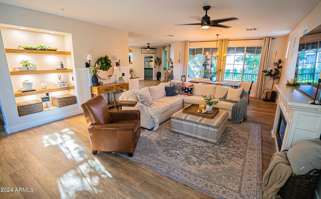 2689 Tamarisk Street - Photo 1