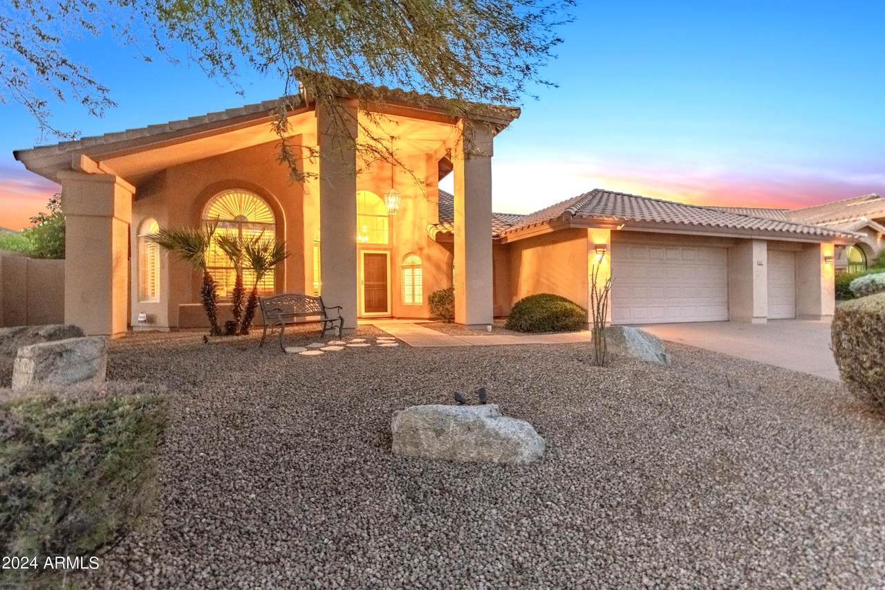 8910 Topeka Drive - Photo 1