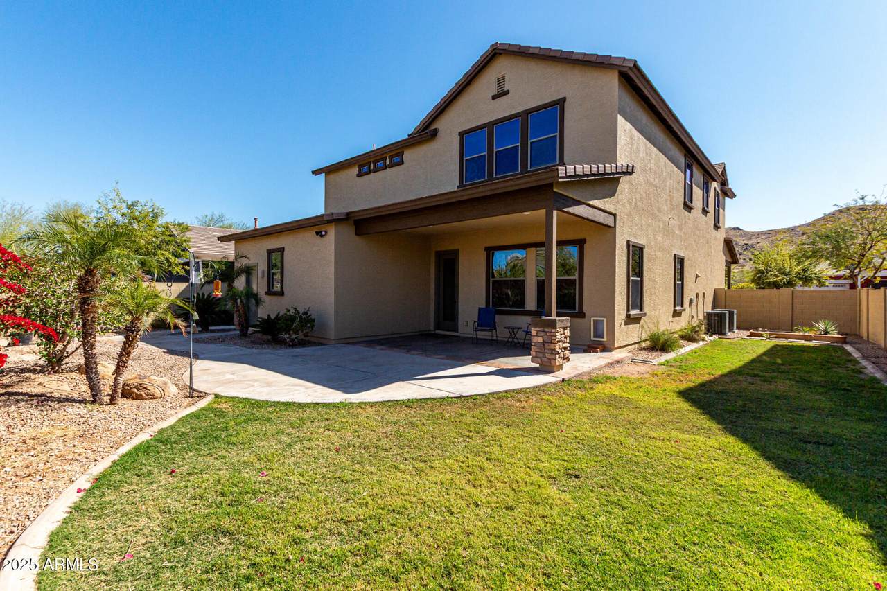 3914 Constance Way - Photo 1