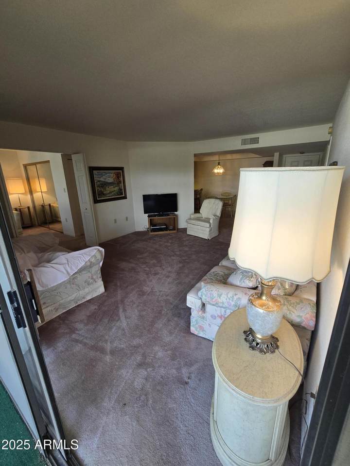 17404 99TH Avenue - Photo 1