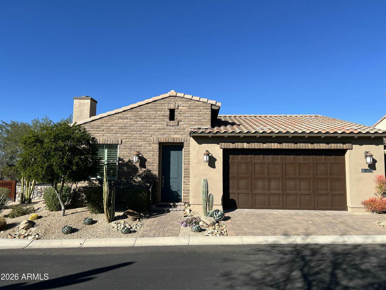 8712 Eastwood Circle - Photo 1