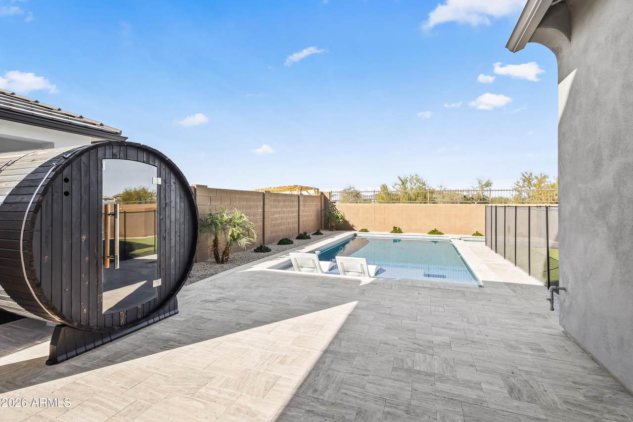 21324 60TH Place - Photo 1