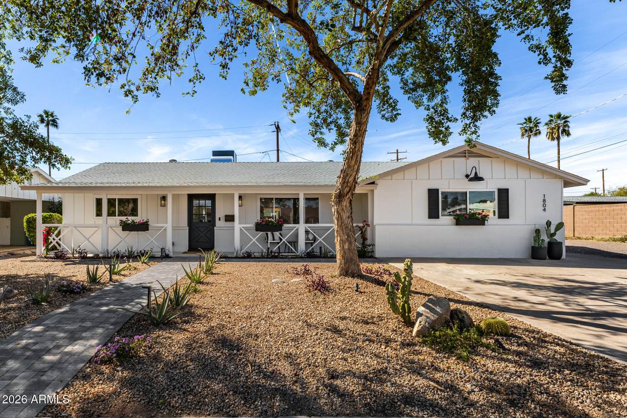 1804 Camellia Street - Photo 1