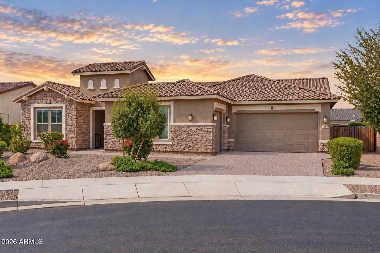 18814 Walnut Drive - Photo 1