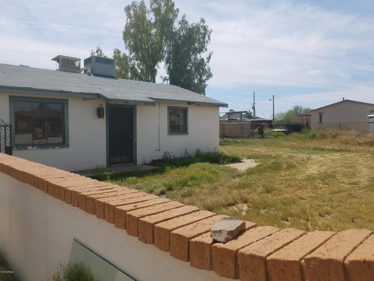 2907 Danbury Road - Photo 1