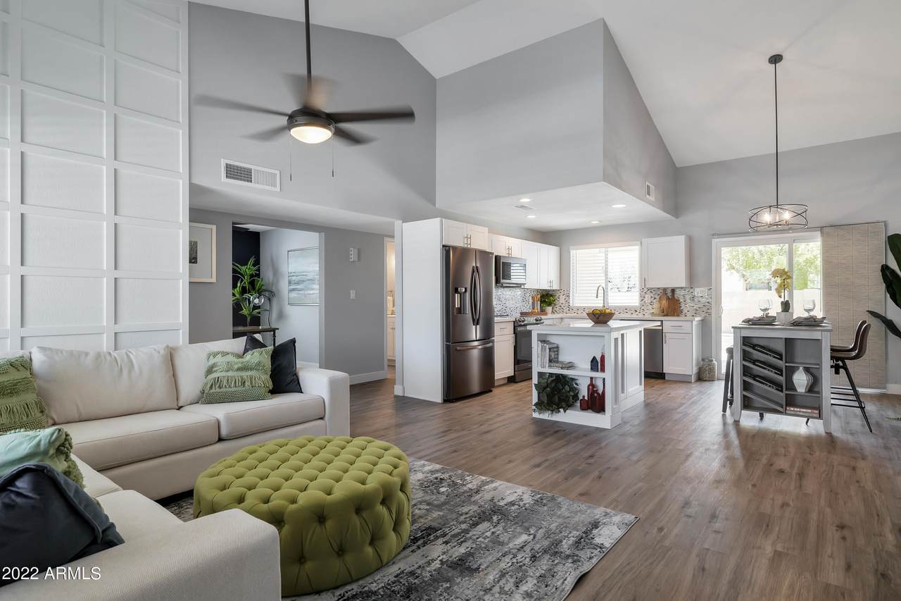 10825 Vista Avenue - Photo 1