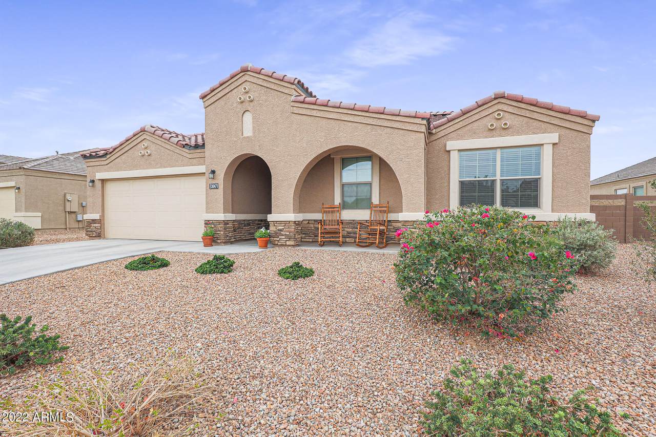 30471 Picadilly Road - Photo 1