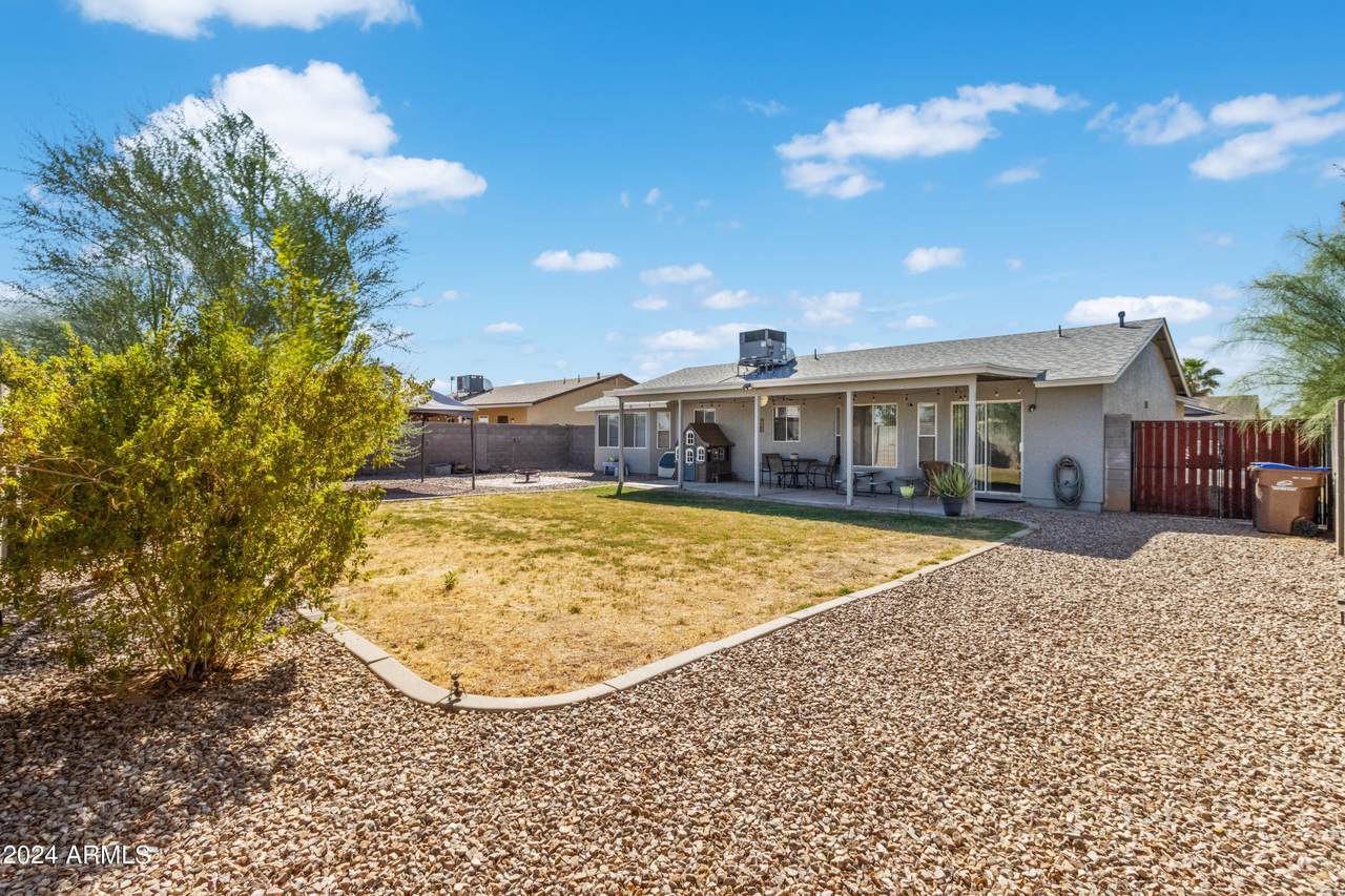 816 Hess Avenue - Photo 1