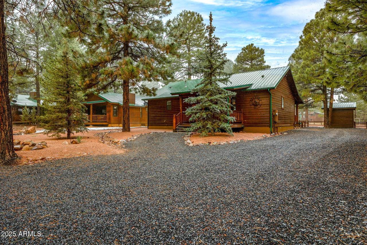 2691 Palomino Trail - Photo 1