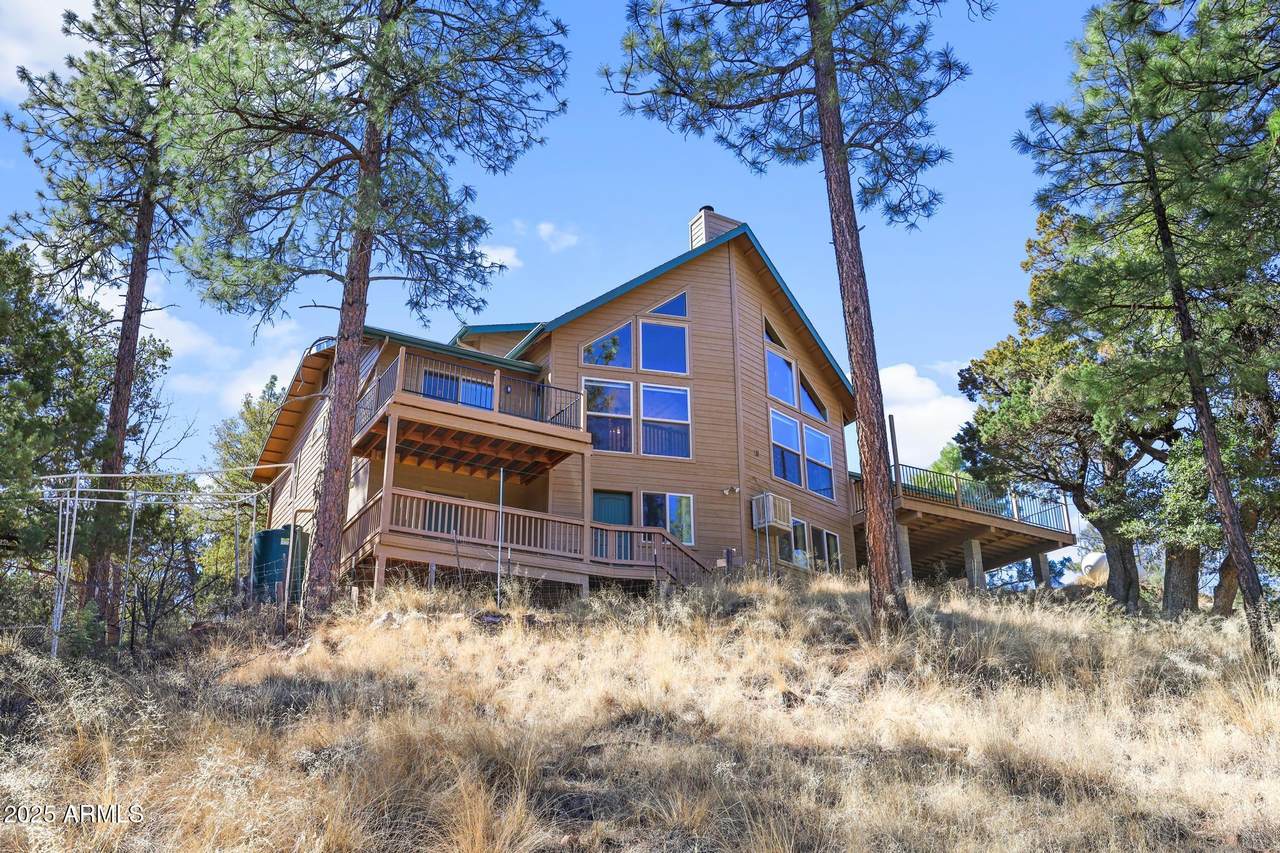 6602 Dogwood Lane - Photo 1