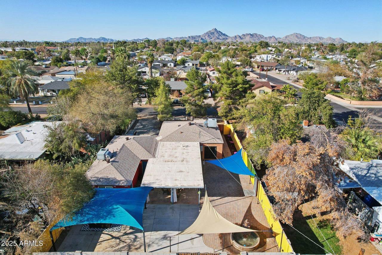 2511 Pinchot Avenue - Photo 1