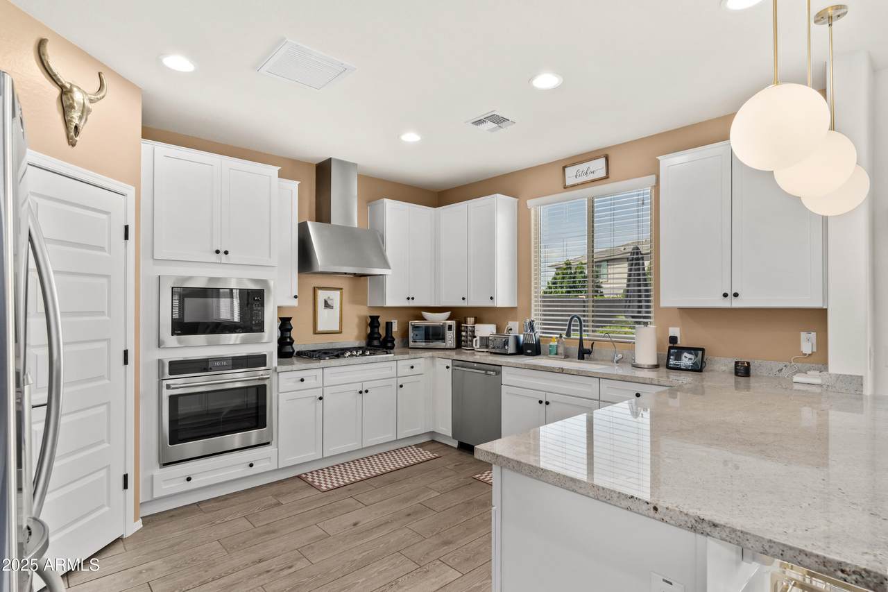 31020 5TH Street - Photo 1