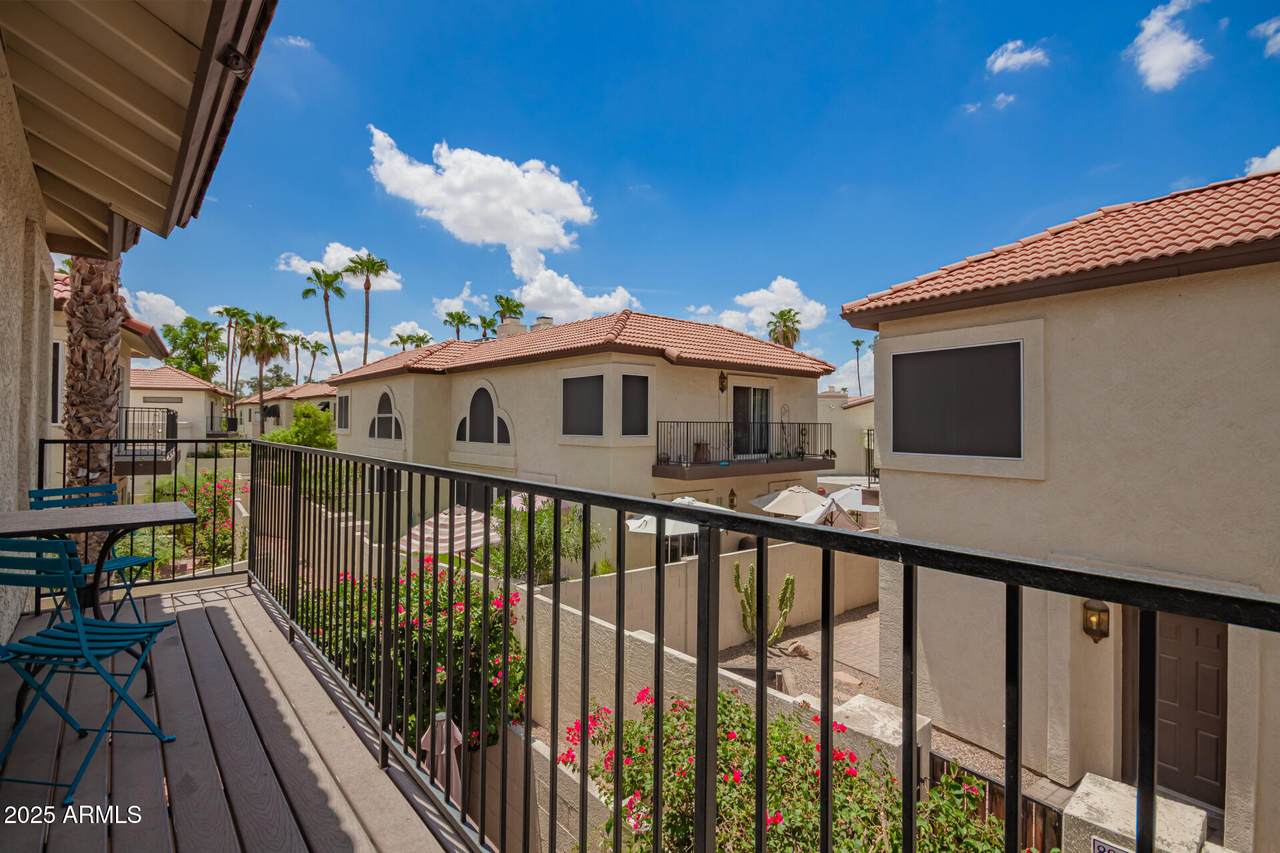 8817 51ST Street - Photo 1