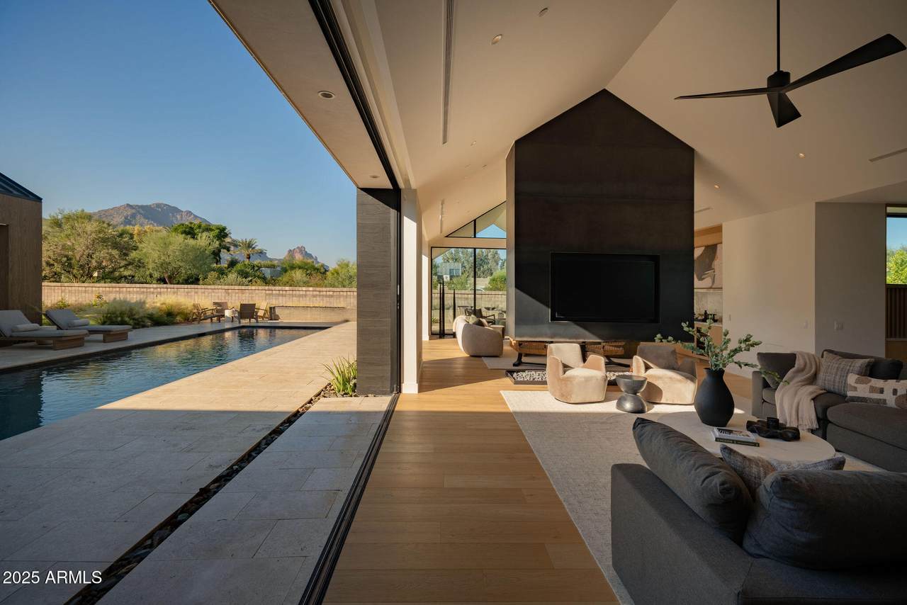 6209 Casa Blanca Drive - Photo 1