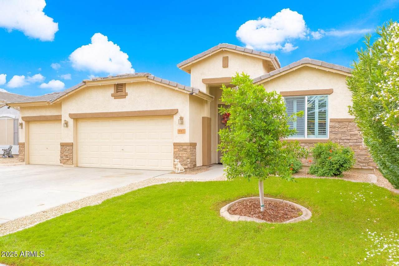 887 Hereford Drive - Photo 1