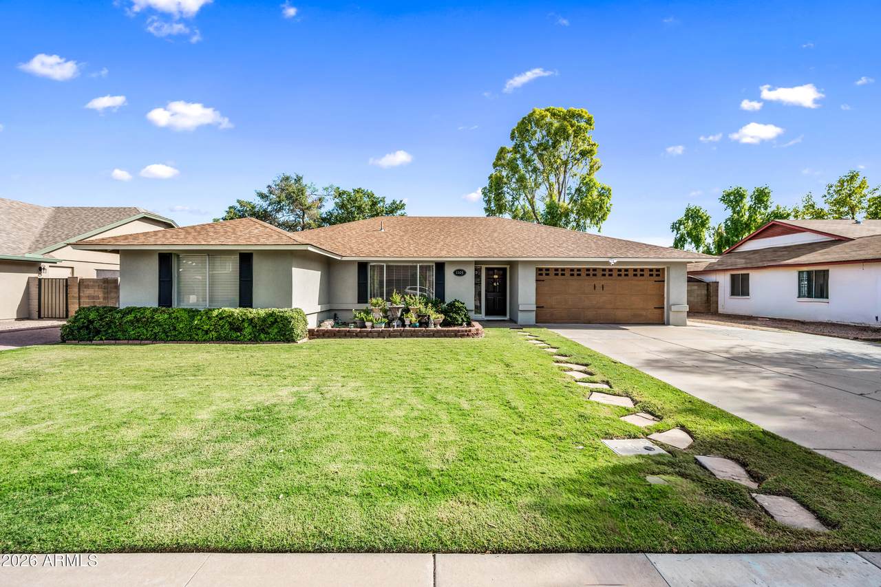 1105 Meseto Avenue - Photo 1