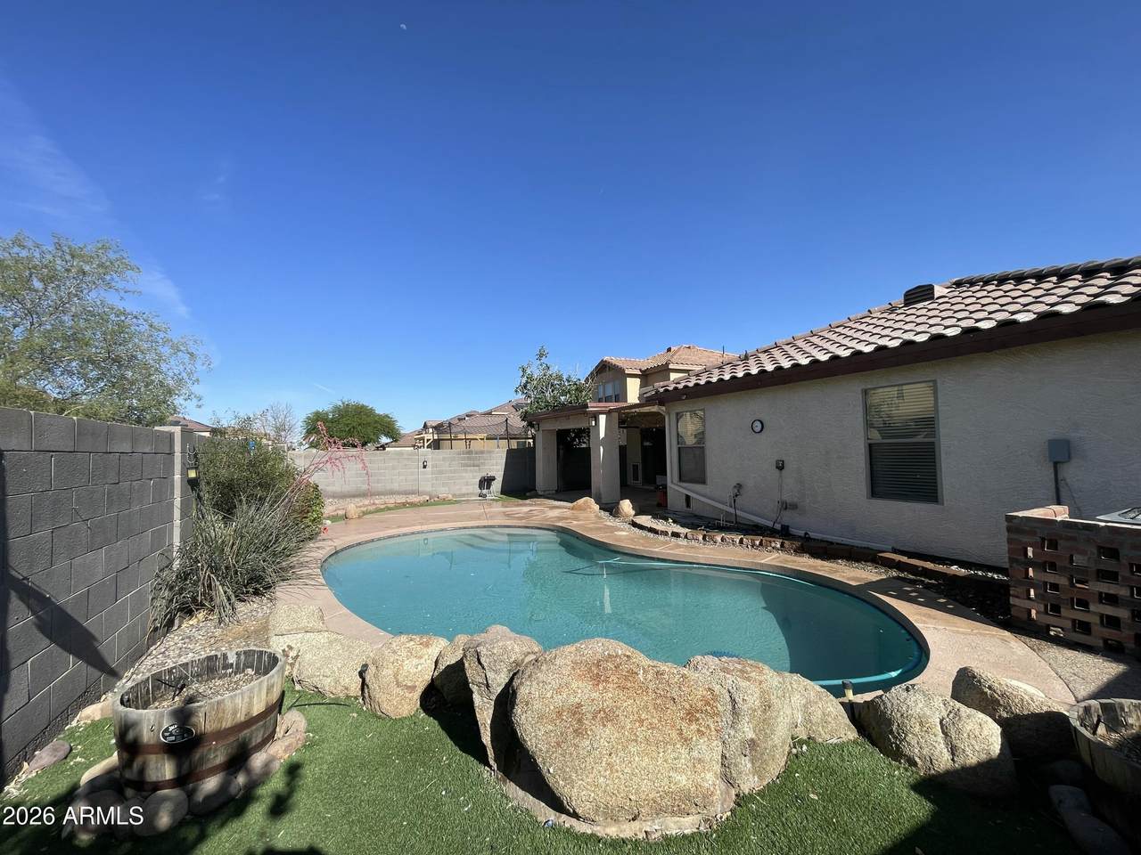 578 Racine Loop - Photo 1