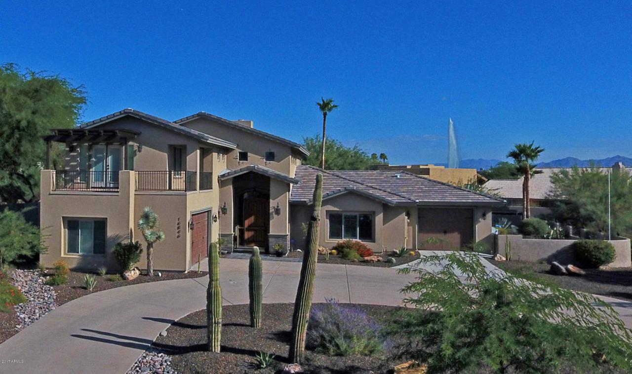 16846 Parlin Drive - Photo 1
