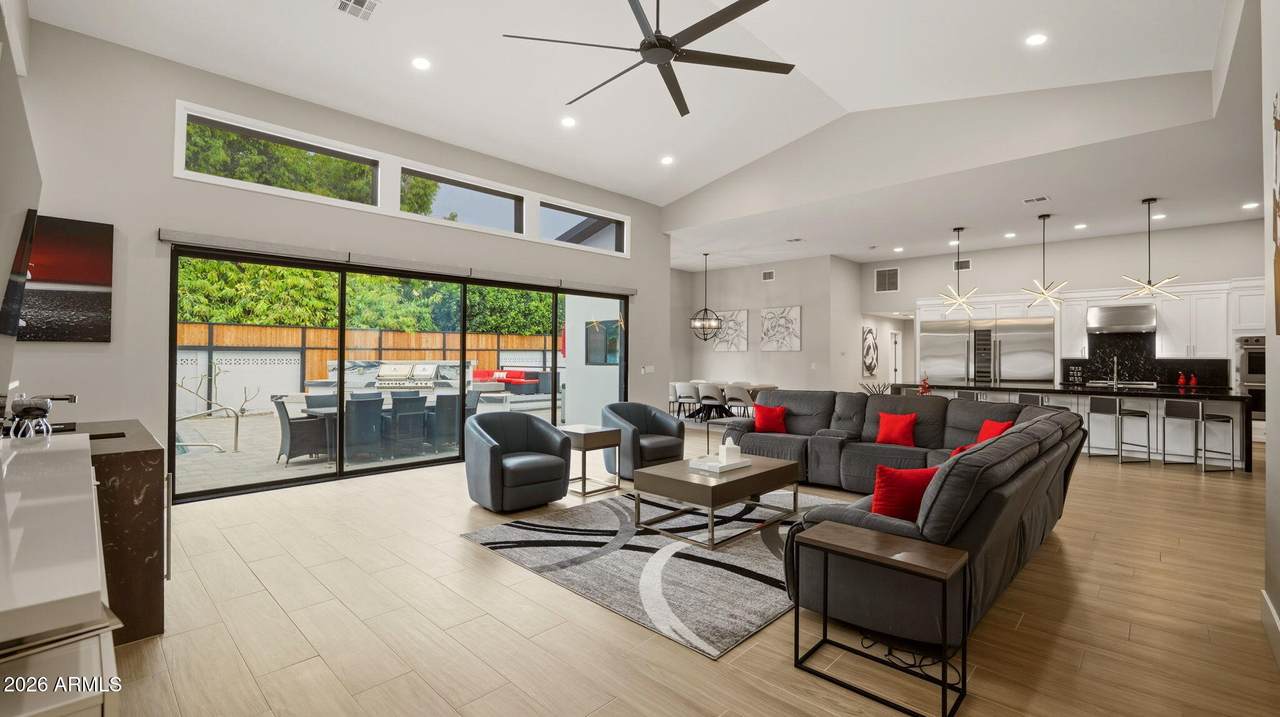 6715 Montecito Avenue - Photo 1