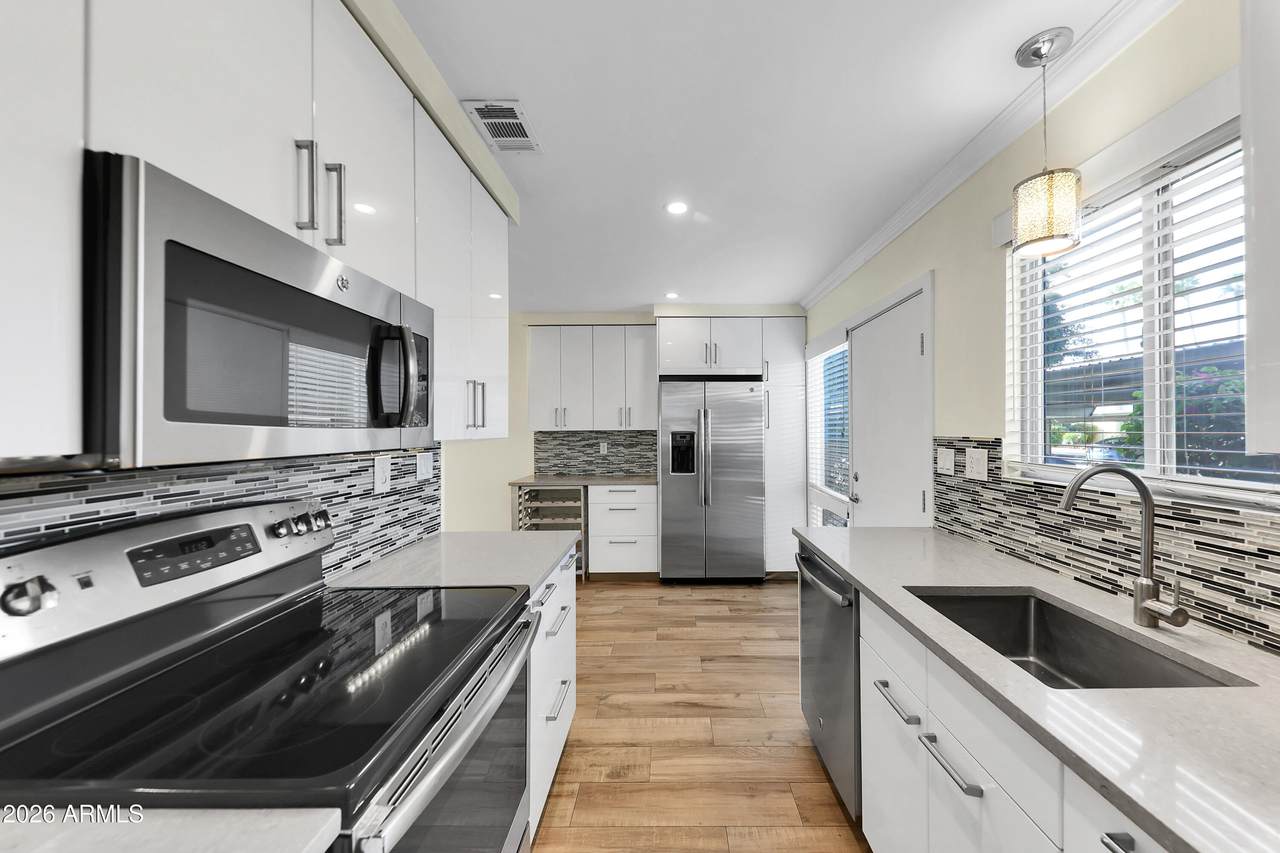 4600 68TH Street - Photo 1