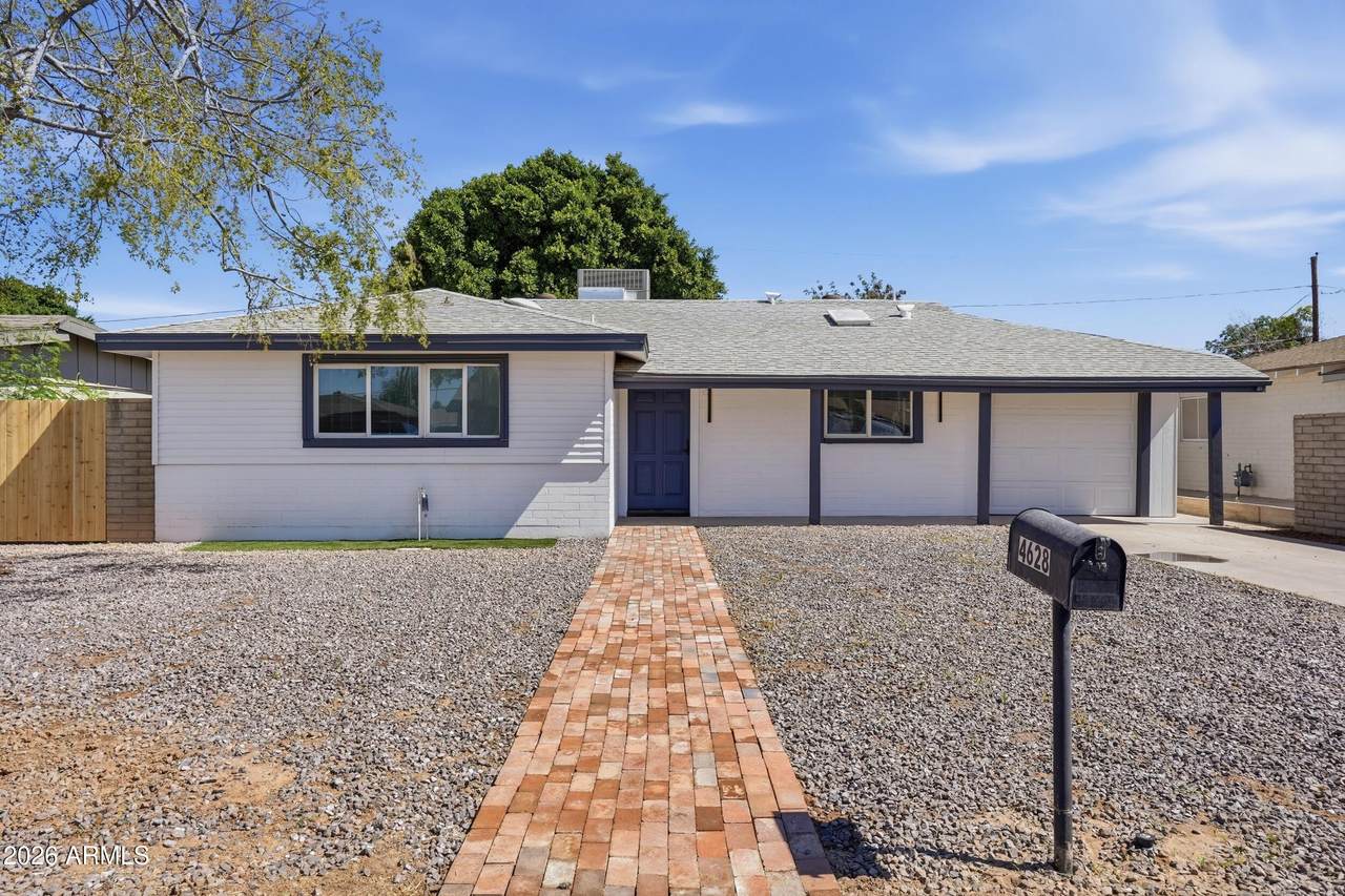 4628 Holly Street - Photo 1