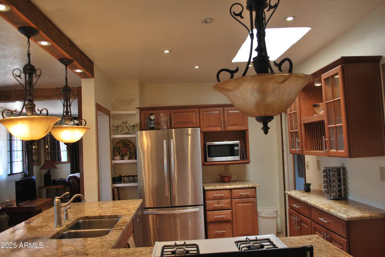 3729 Towner Avenue - Photo 1