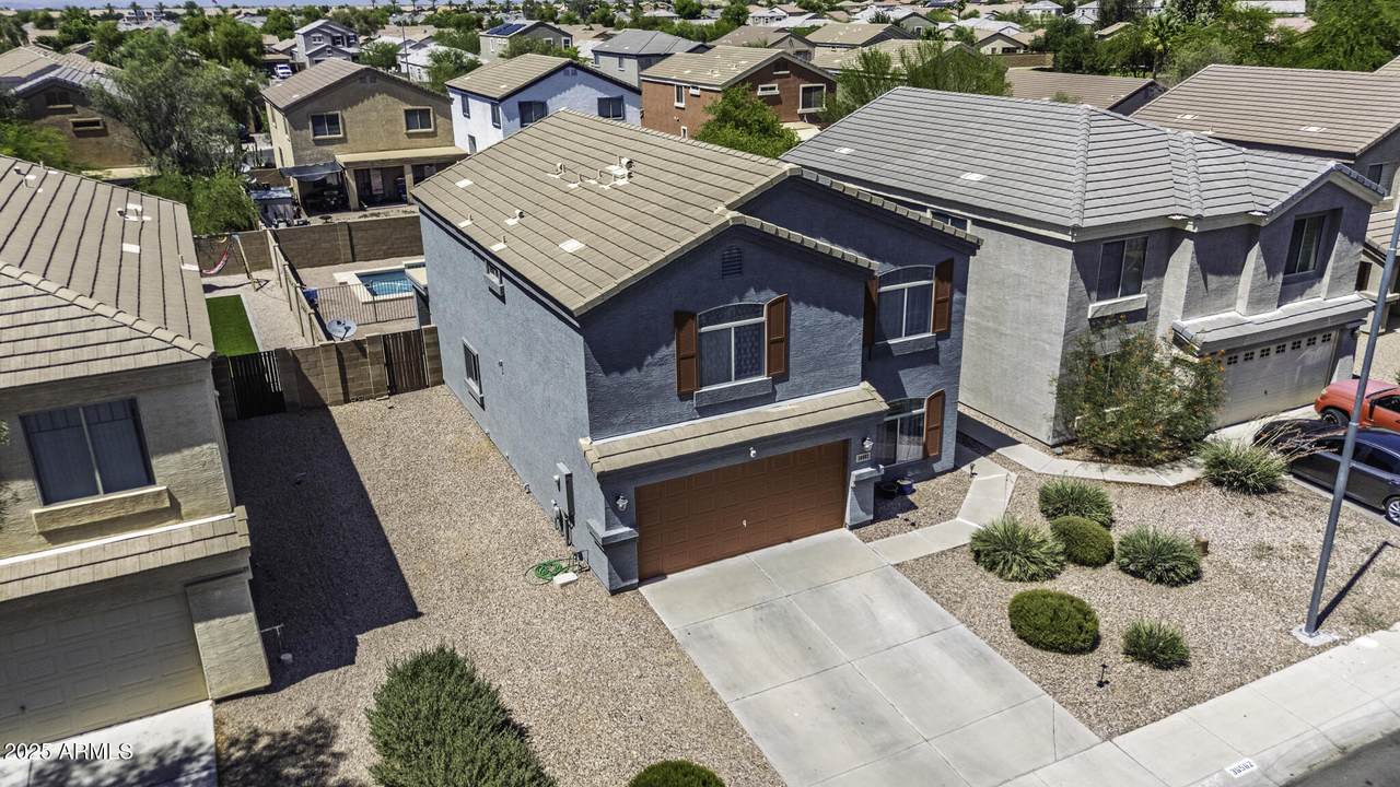 36562 Nina Street - Photo 1