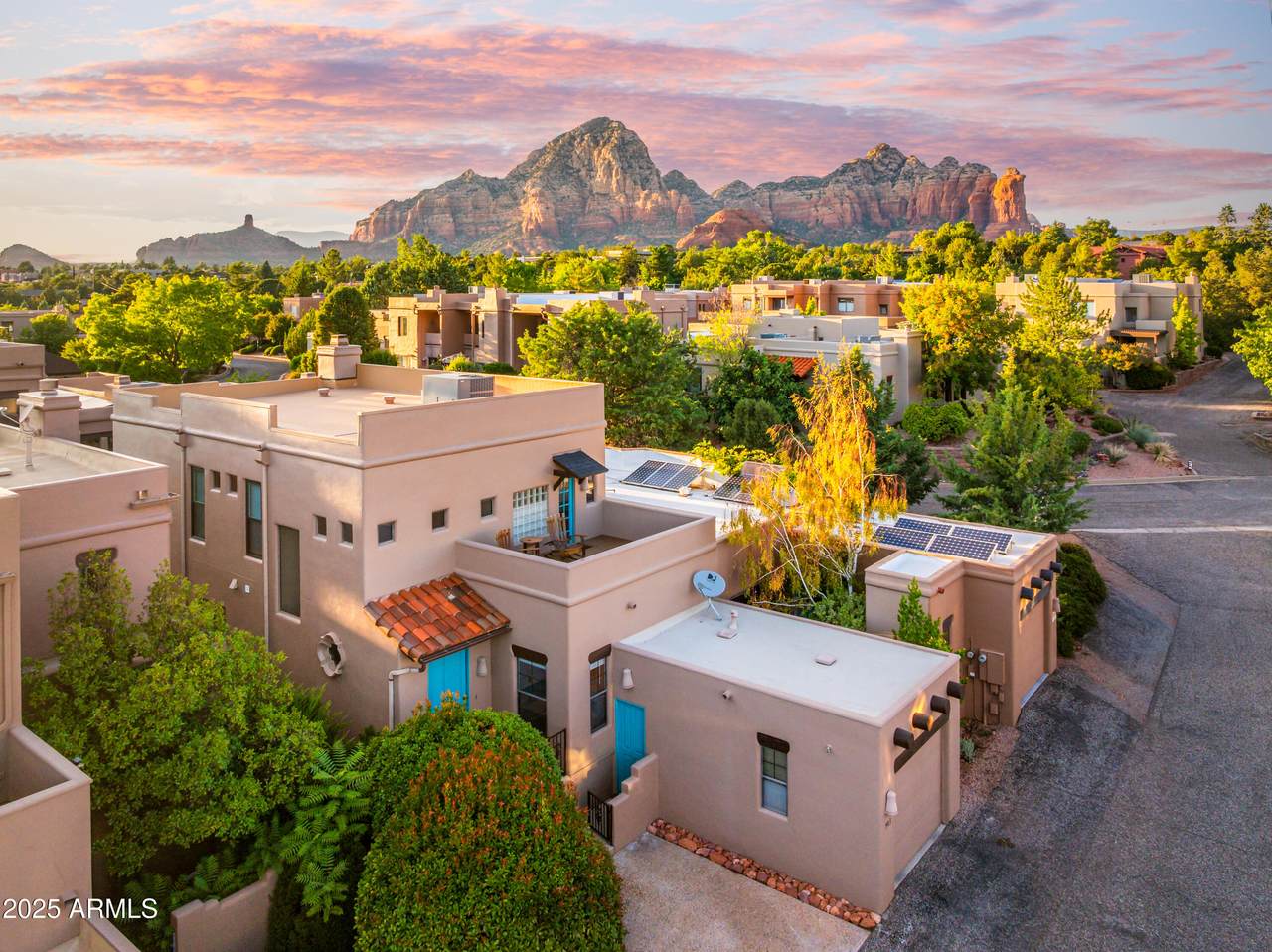 1403 Vista Montana Road - Photo 1