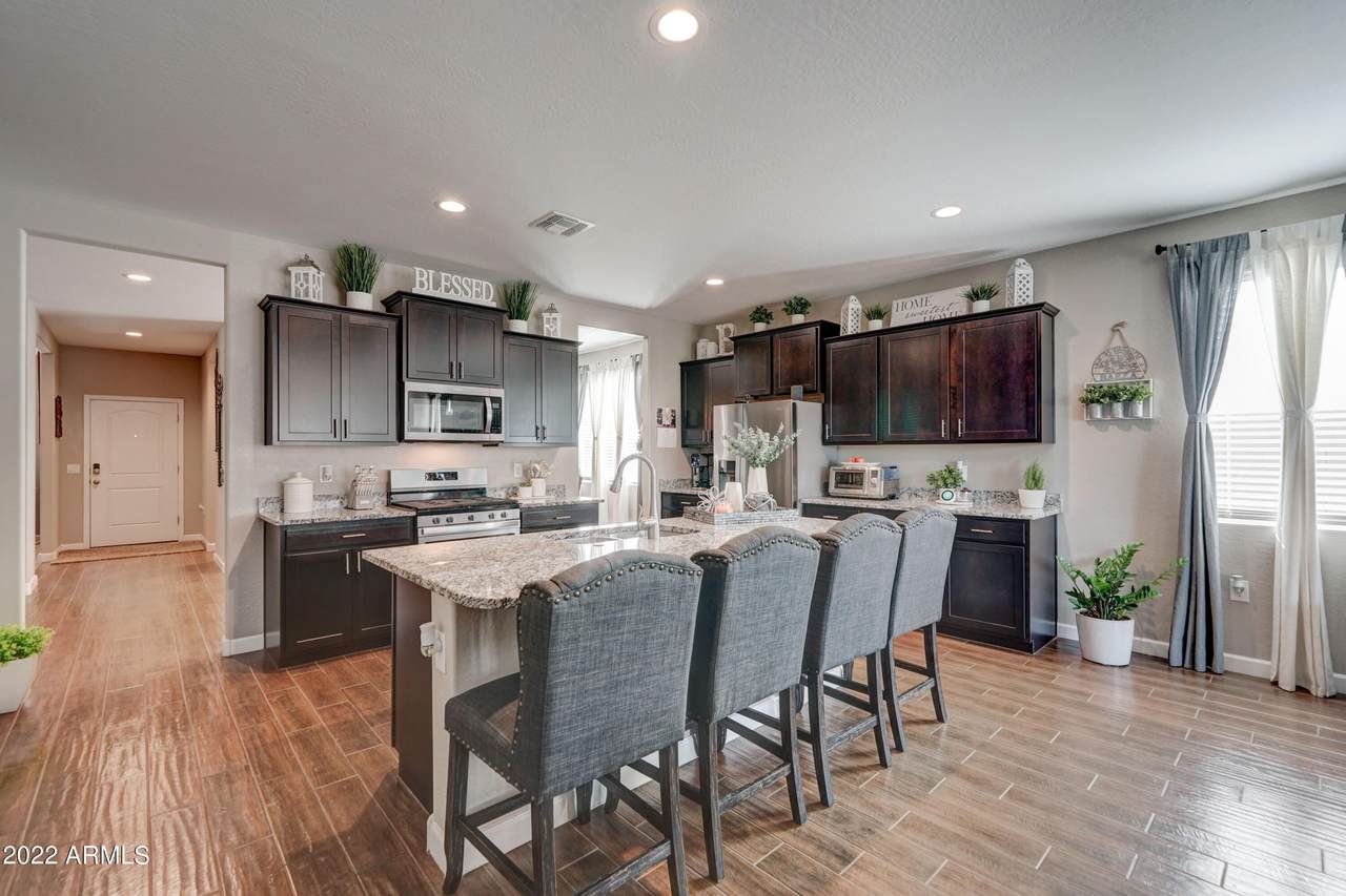 30517 Clarendon Avenue - Photo 1