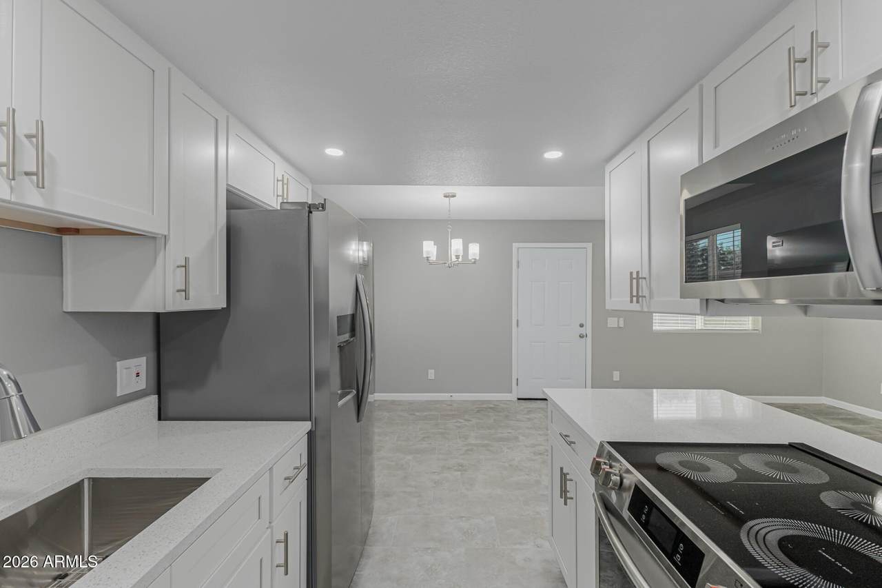 4733 Belleview Street - Photo 1