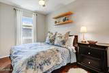 946 Roma Avenue - Photo 20