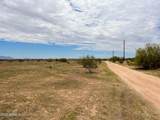 7465 Overfield Road - Photo 17