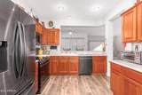16215 Desert Winds Drive - Photo 11