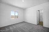 24604 St Anne Avenue - Photo 10