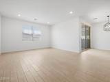 22563 Pontiac Drive - Photo 11