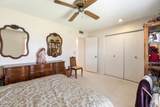 10611 Camelot Circle - Photo 18