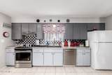 711 Laurel Drive - Photo 13