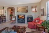9562 Chuckwagon Lane - Photo 10