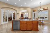 8034 Sugarloaf Circle - Photo 15
